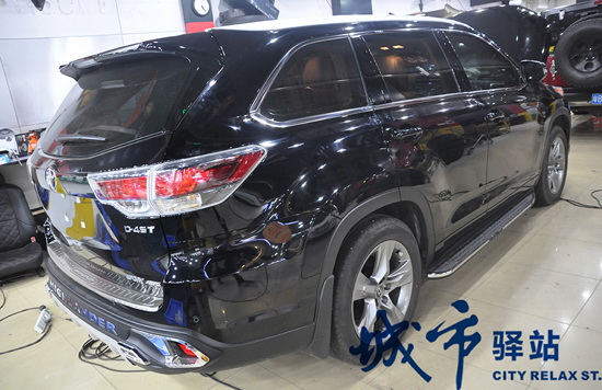 全新汉兰达-改装音响加全车隔音